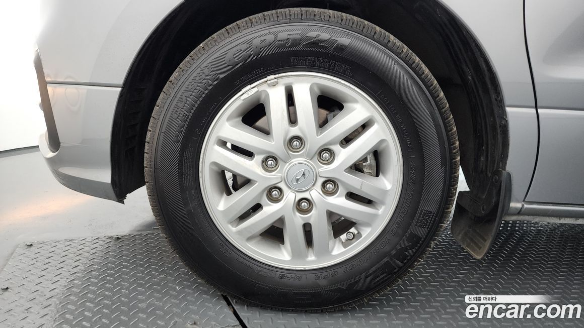 Hyundai Starex 2019