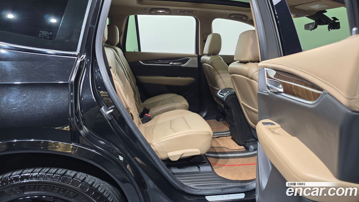 Cadillac XT6 2021