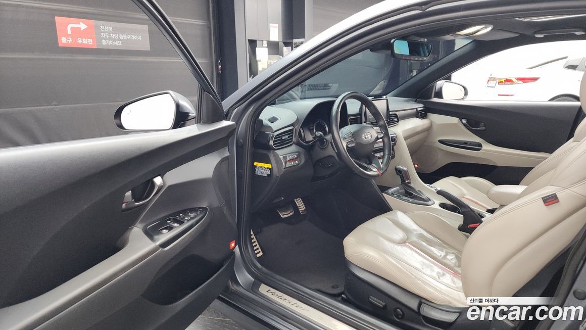 Hyundai Veloster 2018