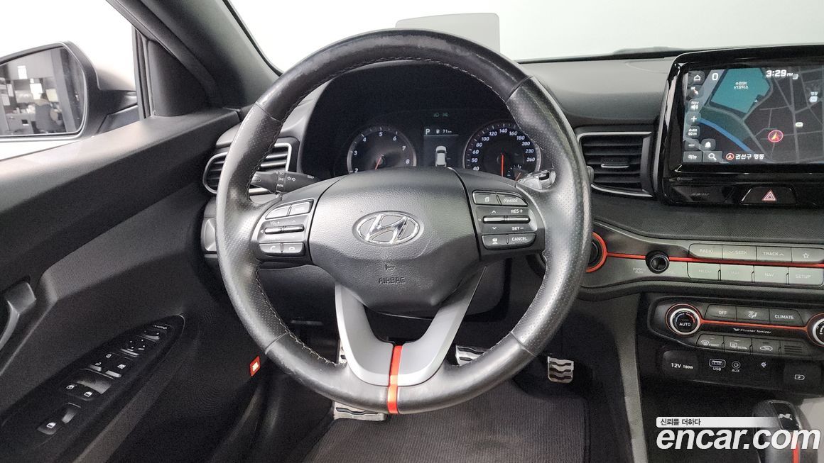 Hyundai Veloster 2018