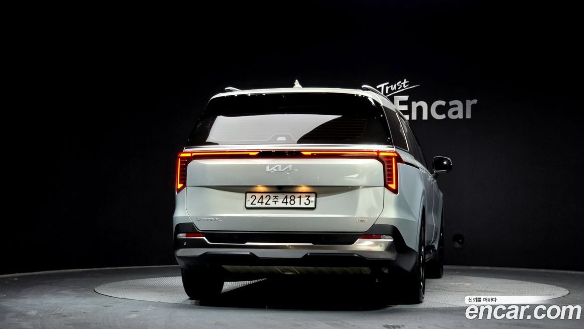 Kia Canival 2024