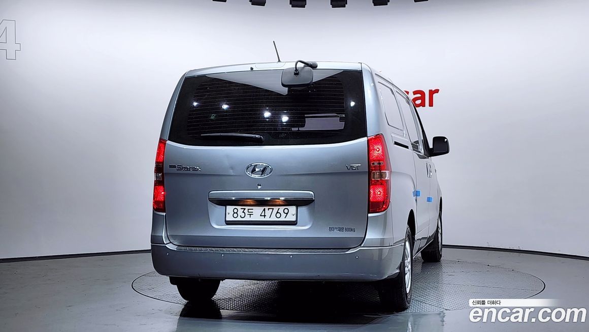 Hyundai Starex 2019