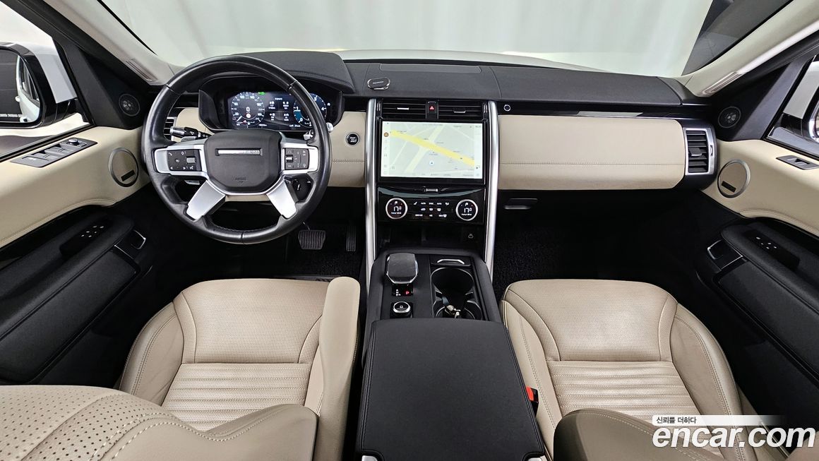 Land Rover Discovery 2022