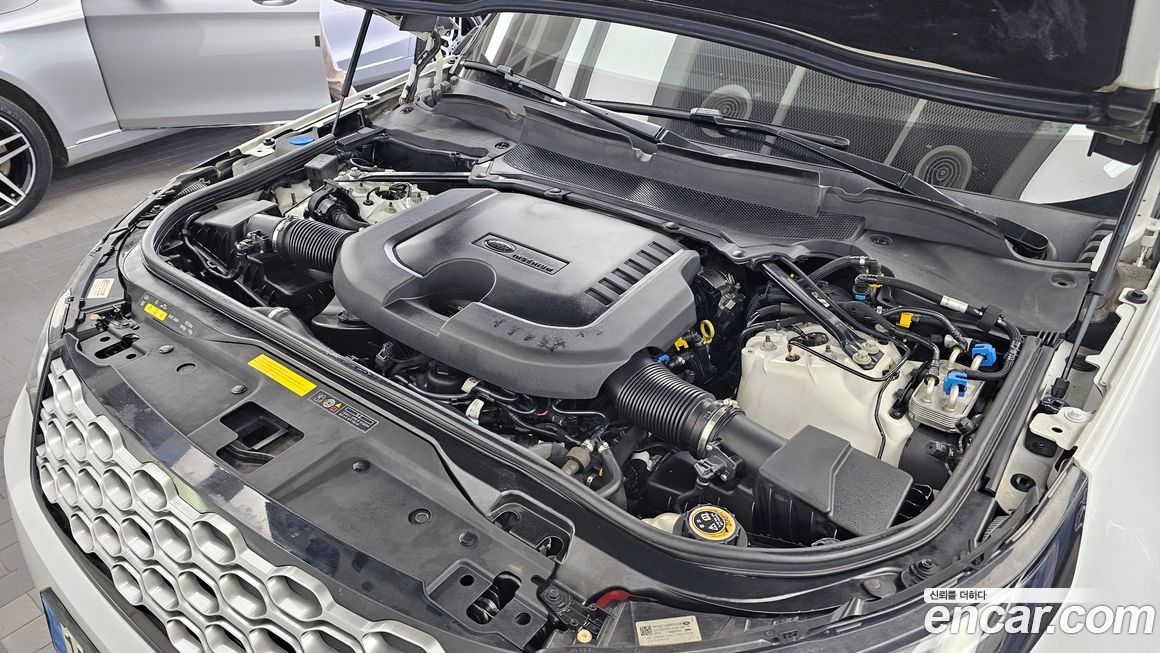Land Rover Discovery 2022