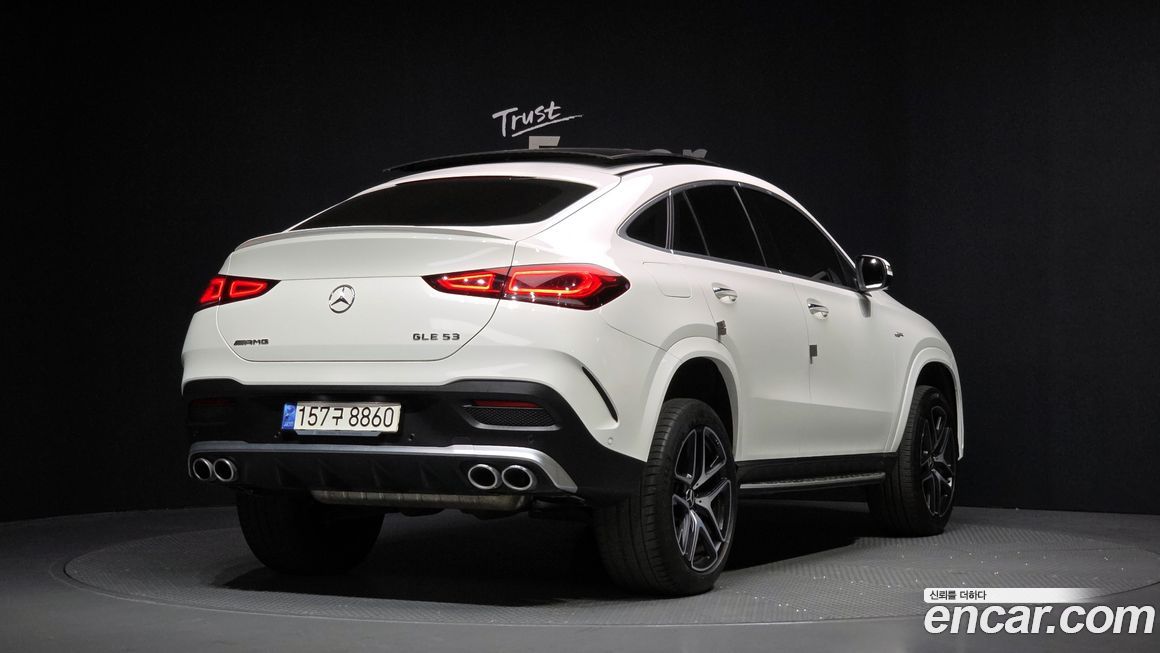 Mercedes-Benz GLE-Class 2021