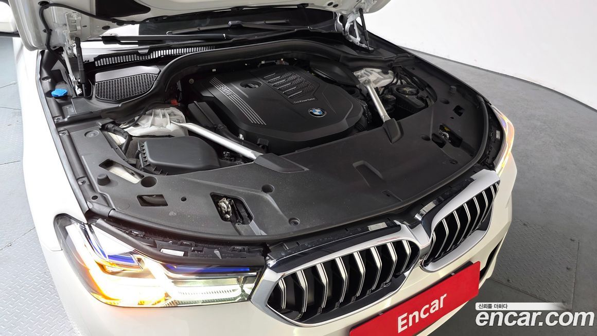 BMW Gran Turismo 2024