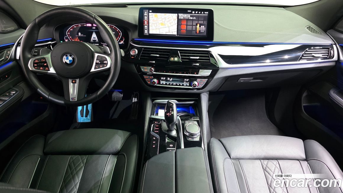 BMW Gran Turismo 2024