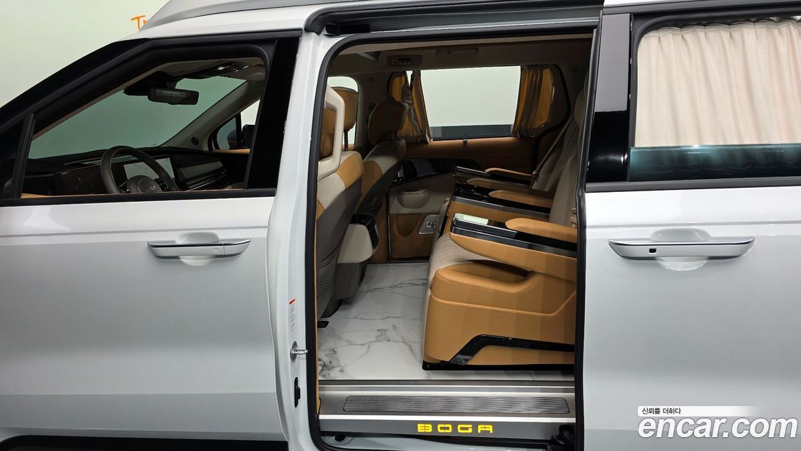 Kia Canival 2025