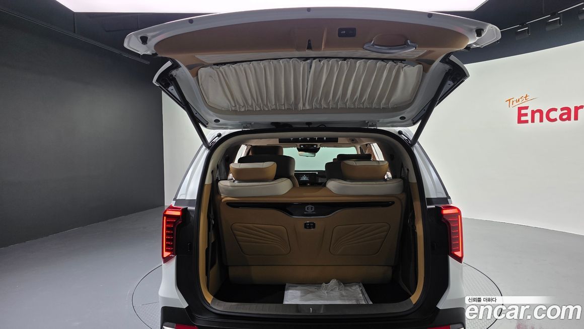 Kia Canival 2025