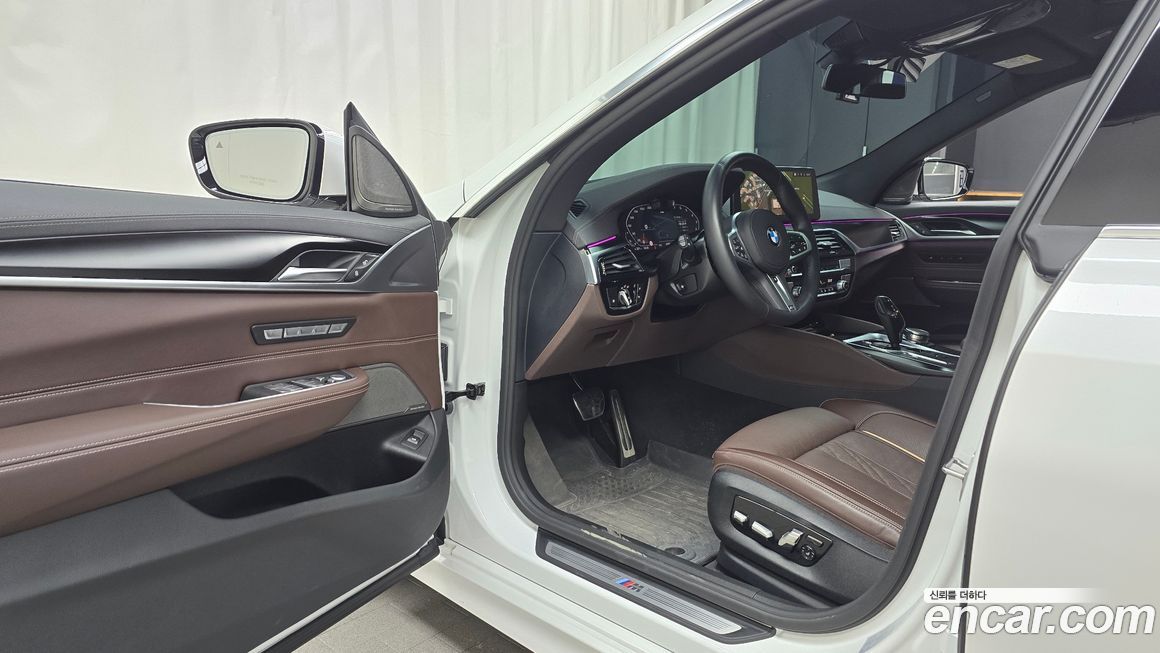 BMW Gran Turismo 2024