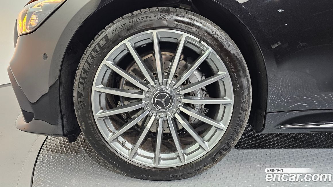 Mercedes-Benz AMG GT 2021