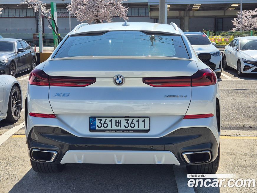BMW X6 2021
