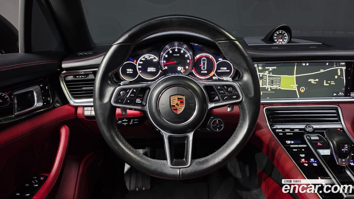 Porsche Panamera 2018