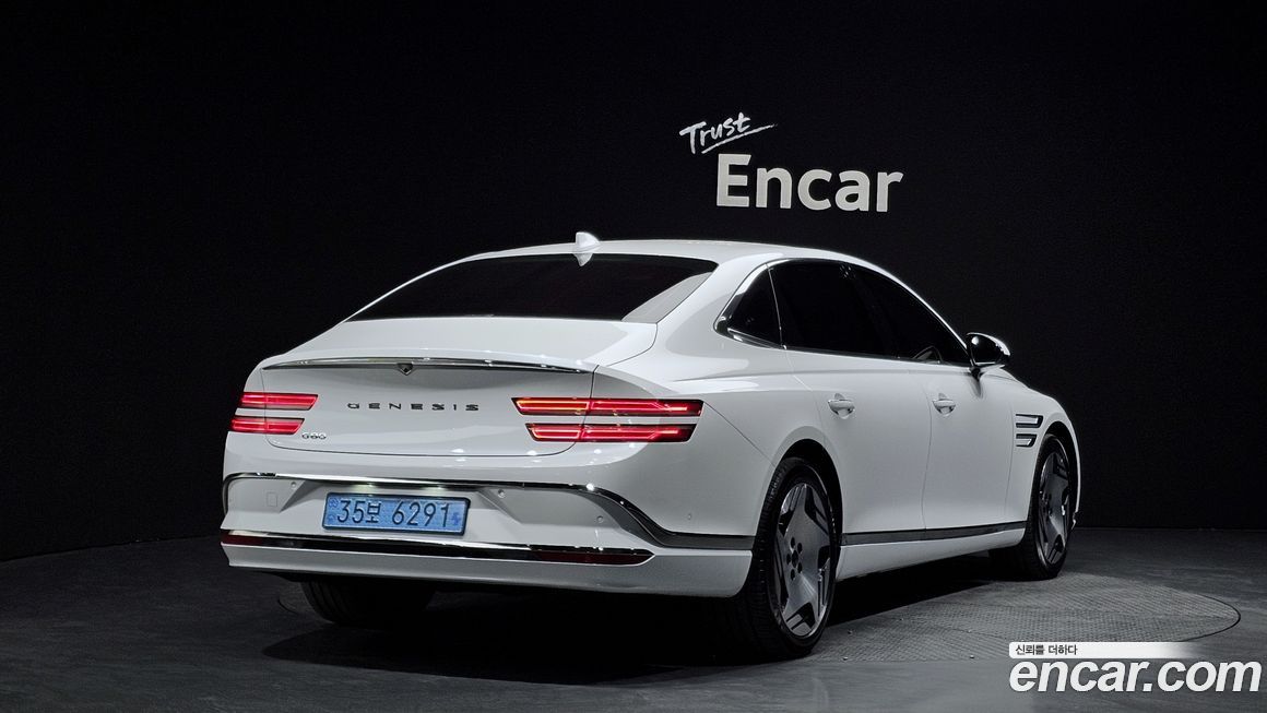 Genesis G80 2025