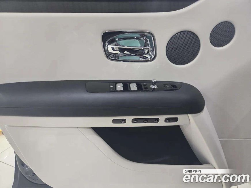 Rolls-Royce Ghost 2021