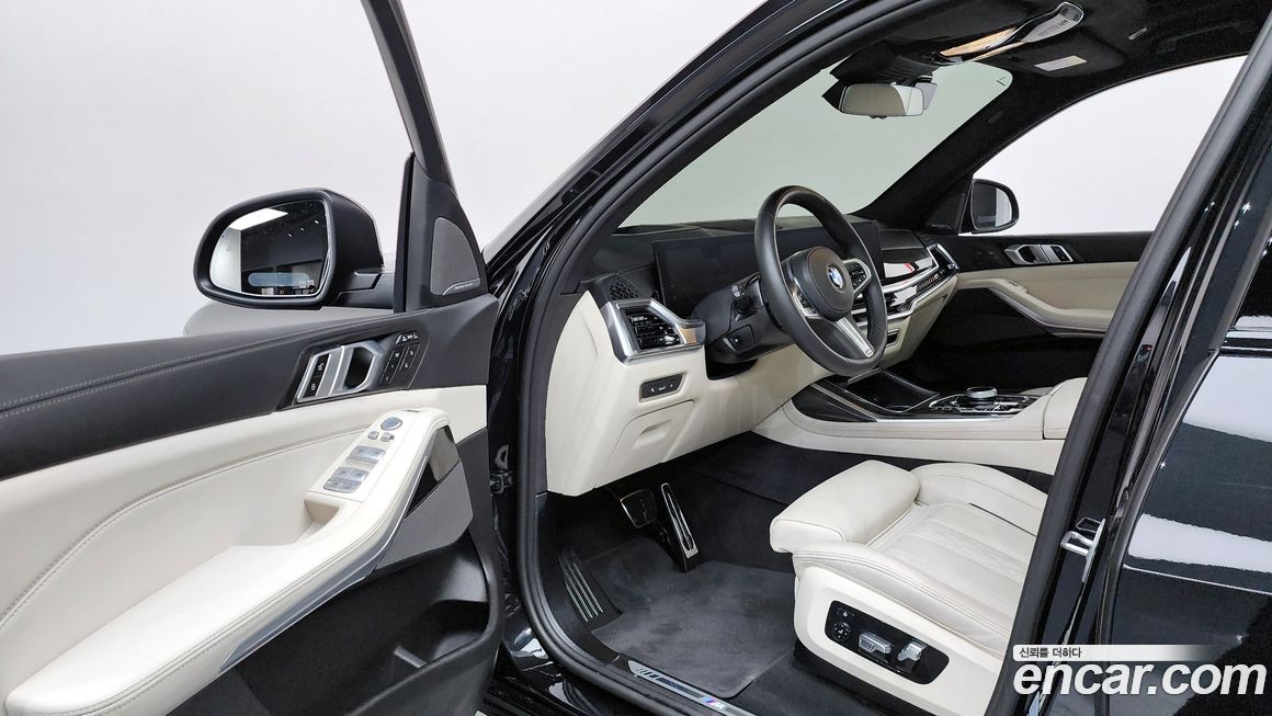 BMW X7 2025