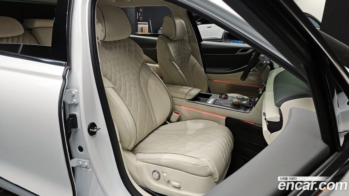Genesis G80 2025