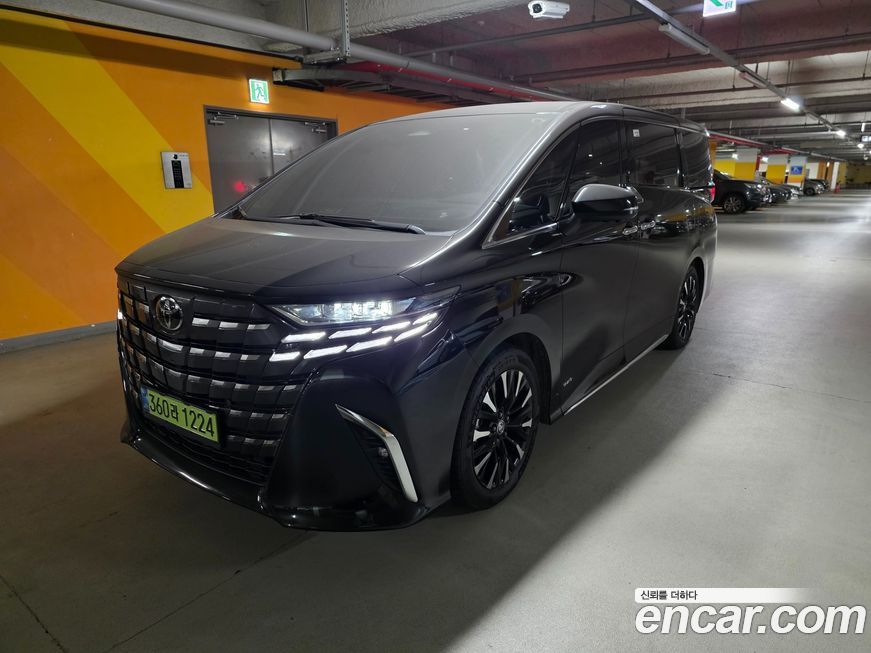 Toyota Alphard 2024
