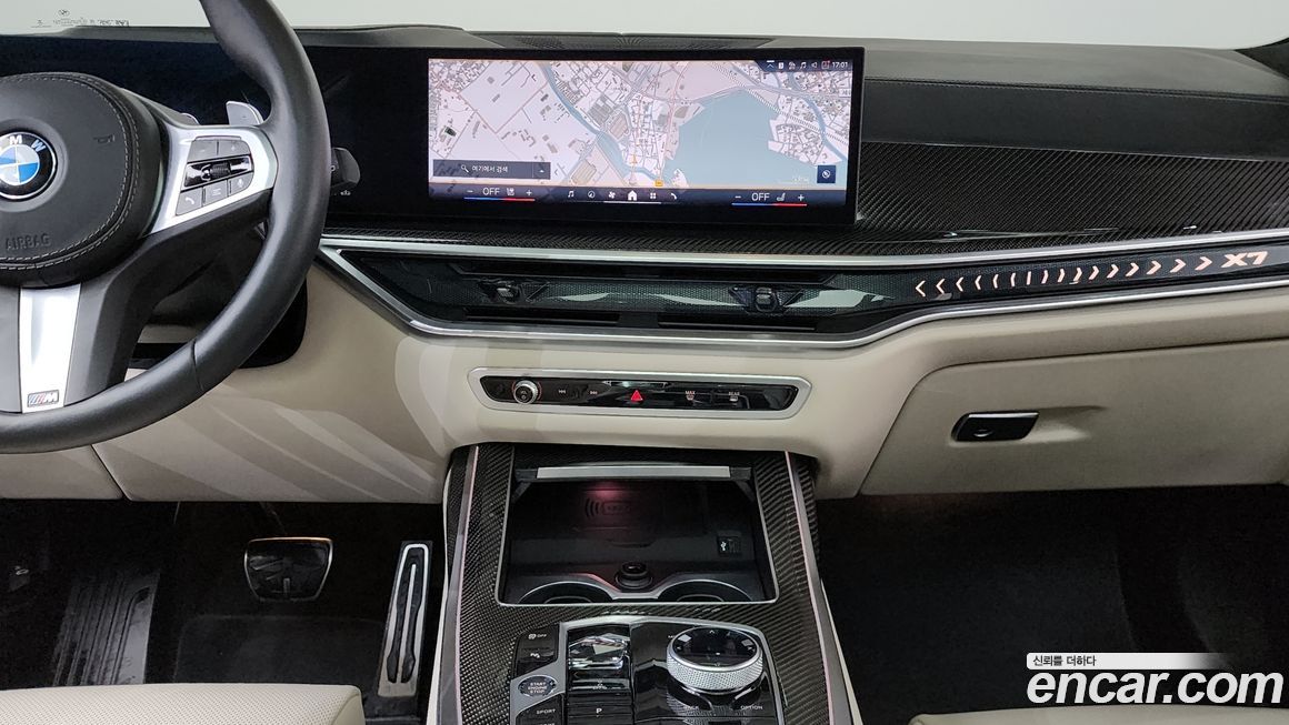 BMW X7 2025