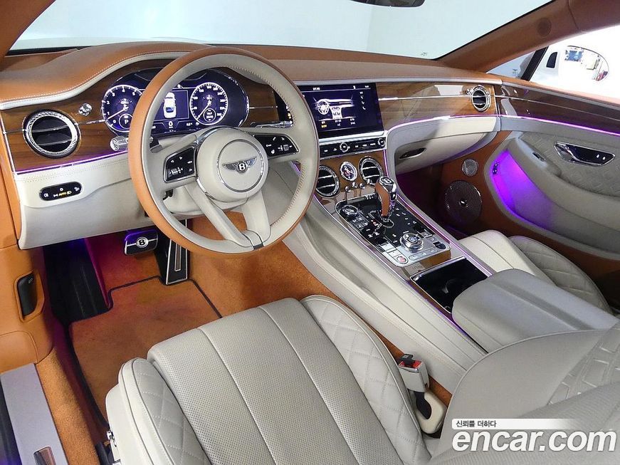 Bentley Continental 2022