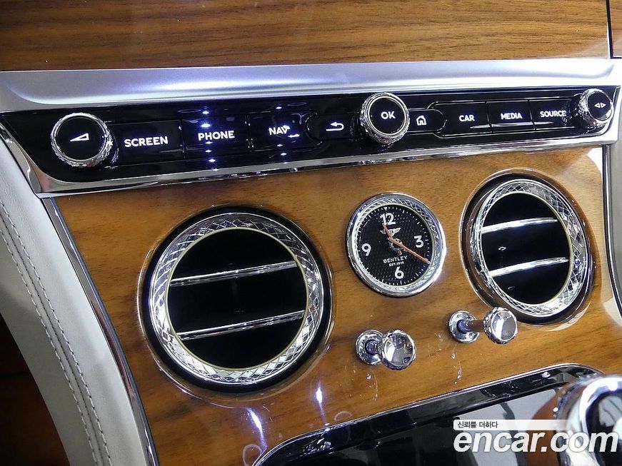 Bentley Continental 2022