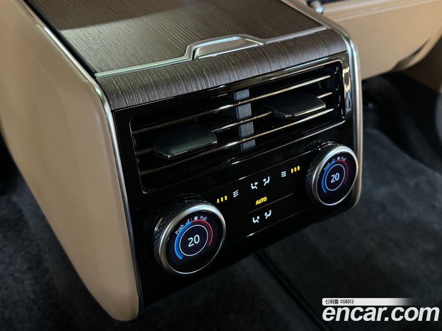 Land Rover Range Rover 2024