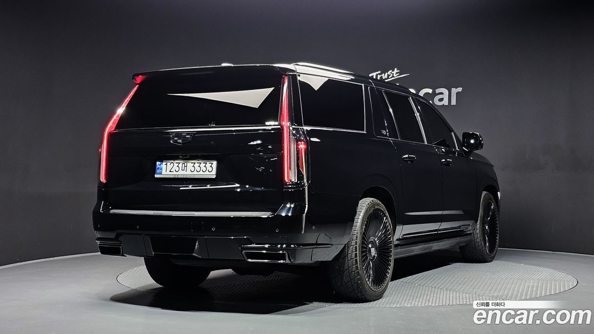 Cadillac Escalade 2023