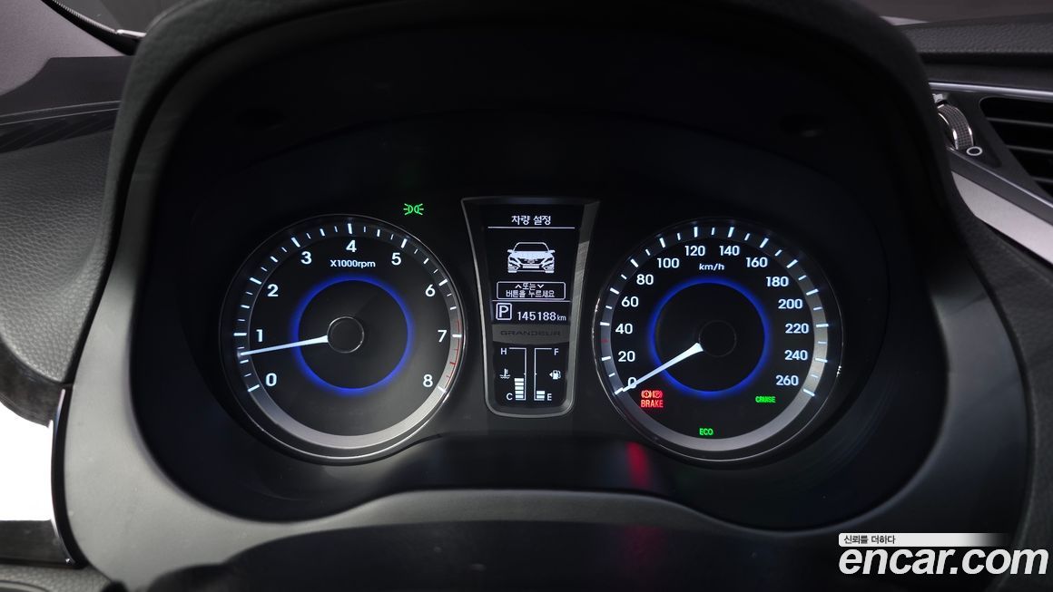 Hyundai Grandeur 2012