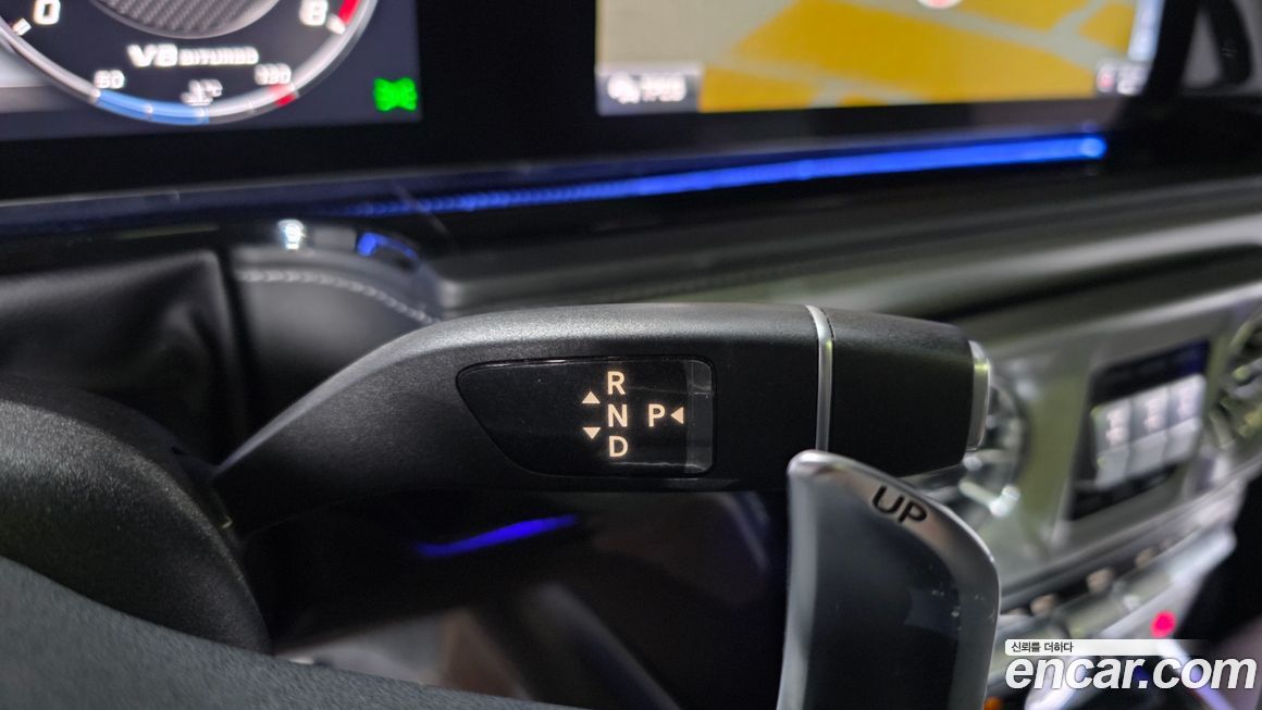 Mercedes-Benz G-Class 2019