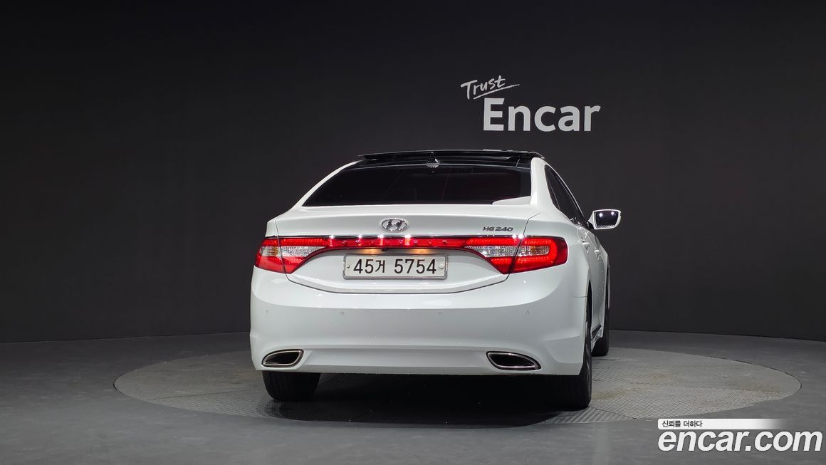 Hyundai Grandeur 2012