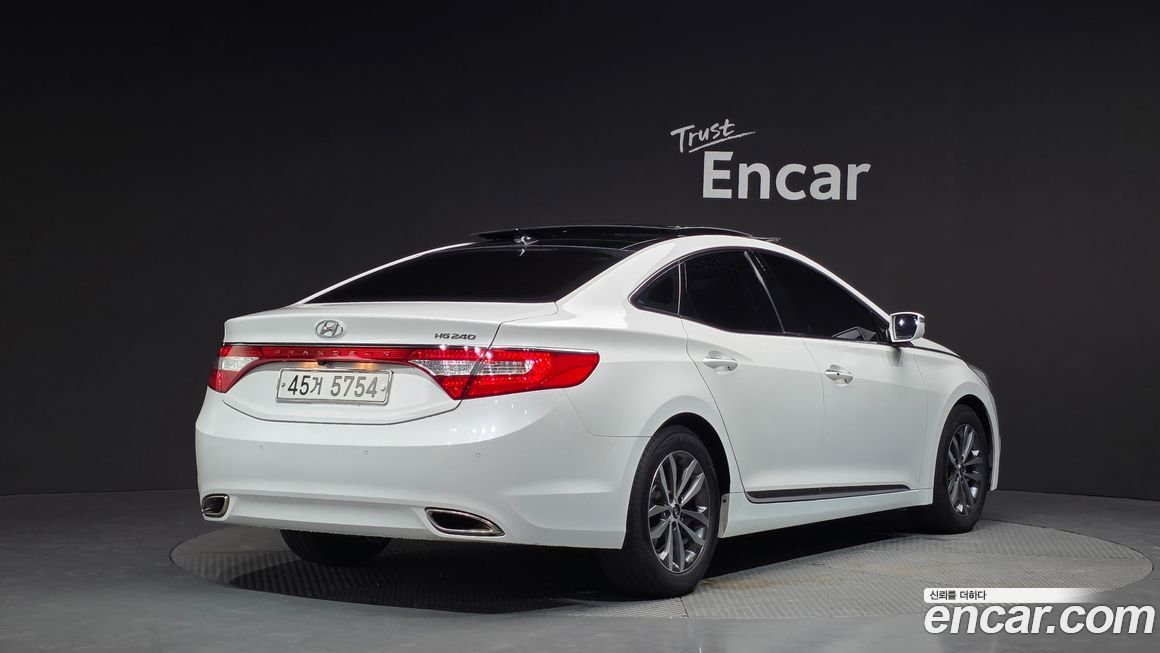 Hyundai Grandeur 2012