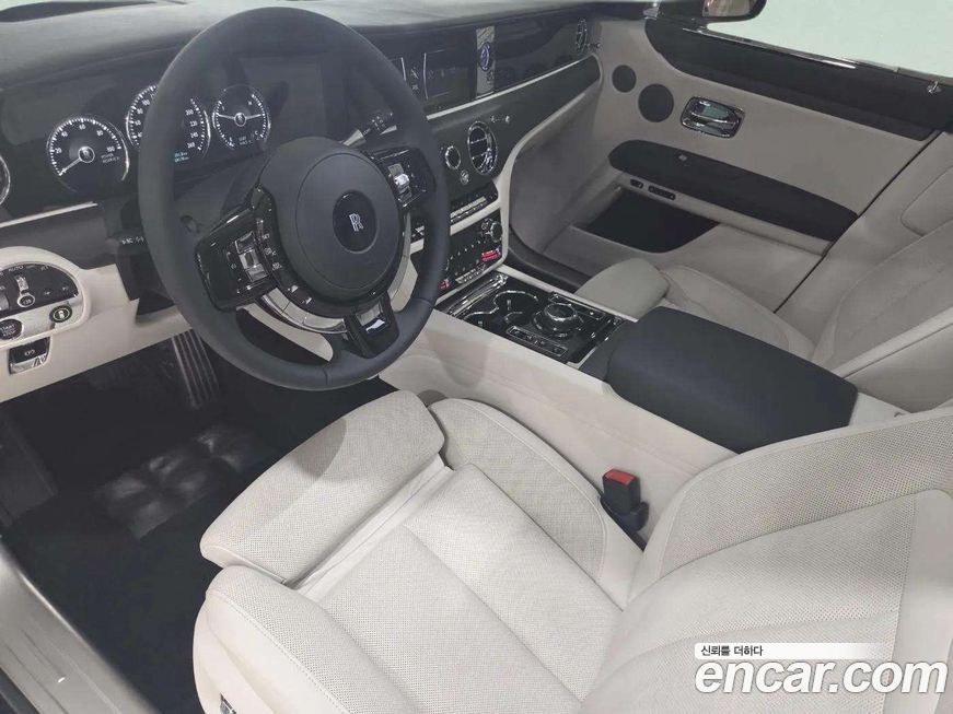 Rolls-Royce Ghost 2021