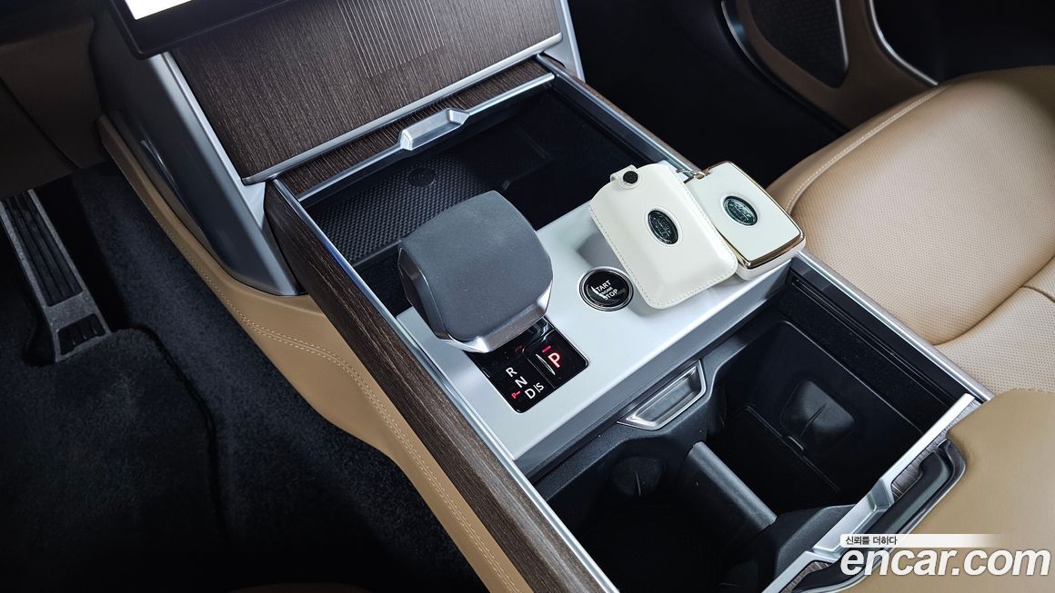Land Rover Range Rover 2024
