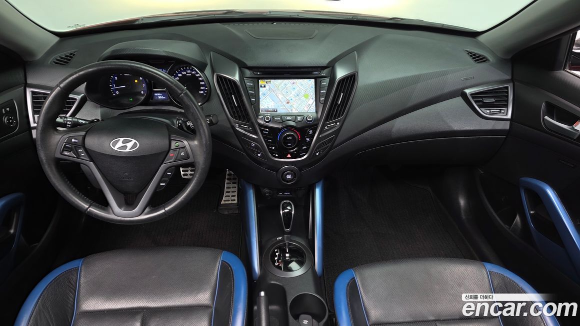 Hyundai Veloster 2013