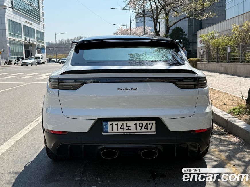 Porsche Cayenne 2022