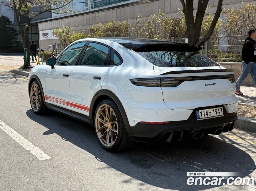 Porsche Cayenne 2022