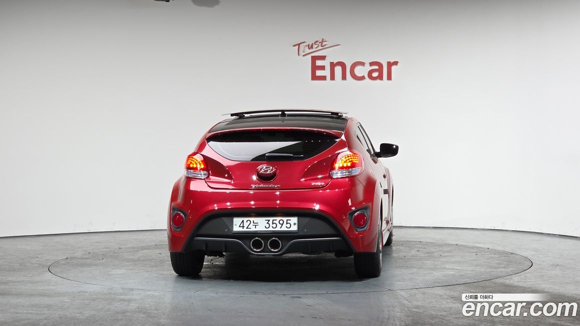 Hyundai Veloster 2013