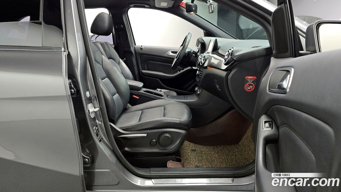 Mercedes-Benz B-Class 2015