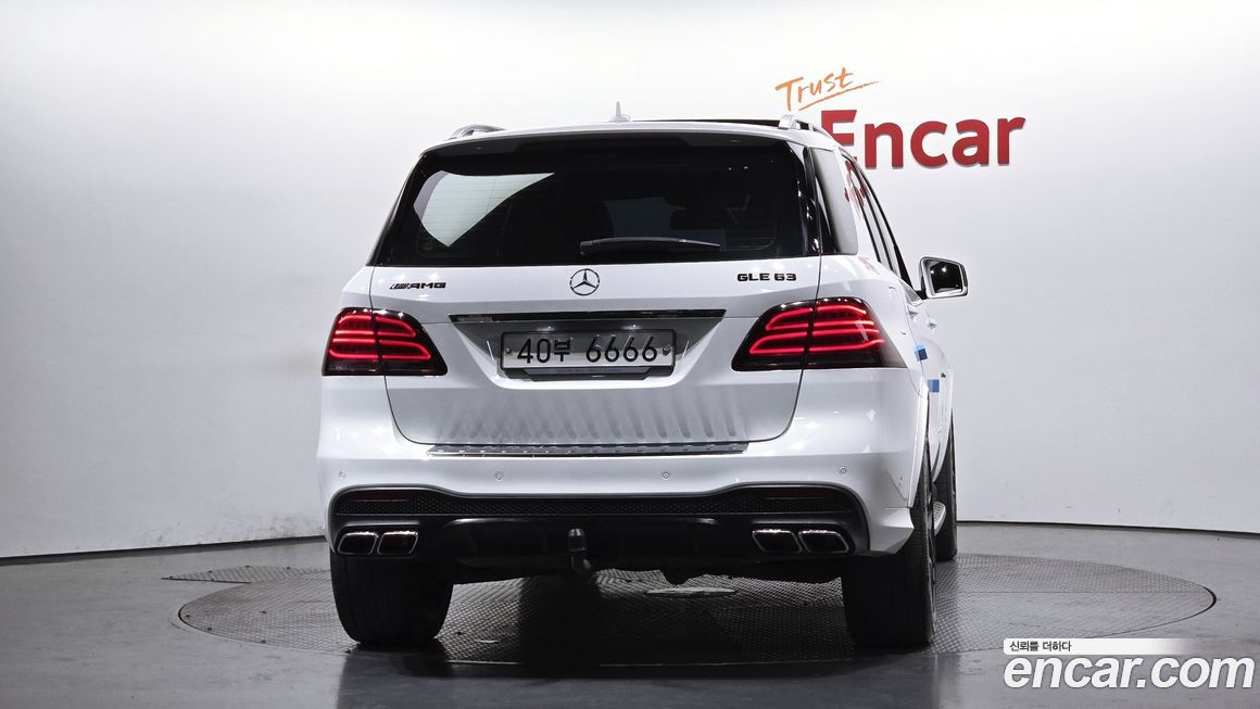 Mercedes-Benz GLE-Class 2016