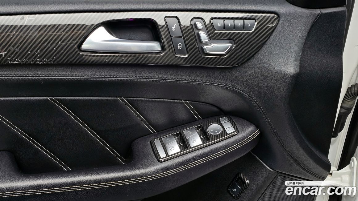 Mercedes-Benz GLE-Class 2016