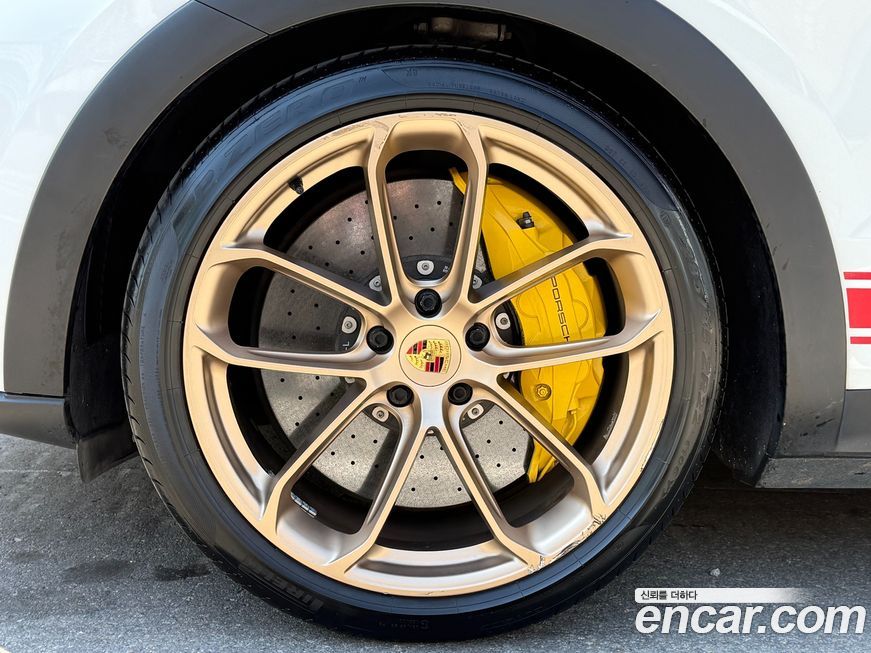 Porsche Cayenne 2022