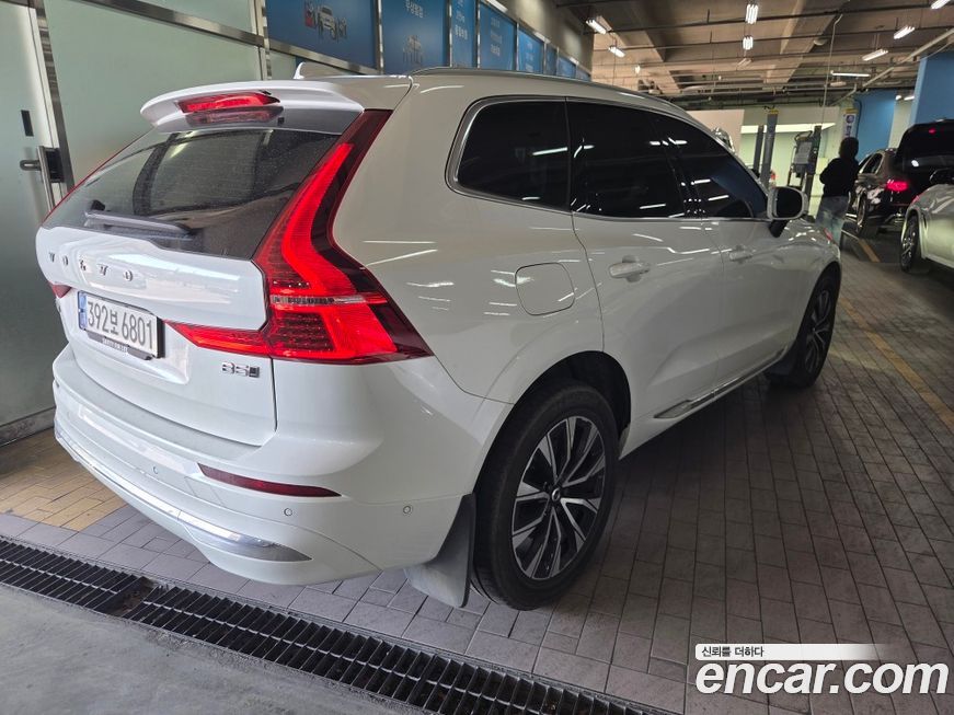 Volvo XC60 2023