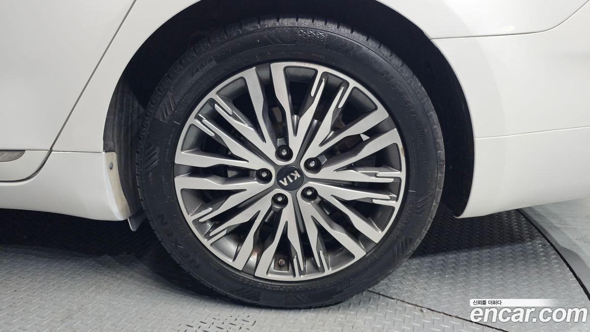 Kia K7 2020
