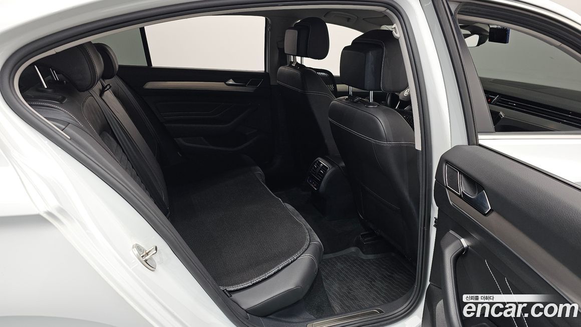 Volkswagen Passat 2021