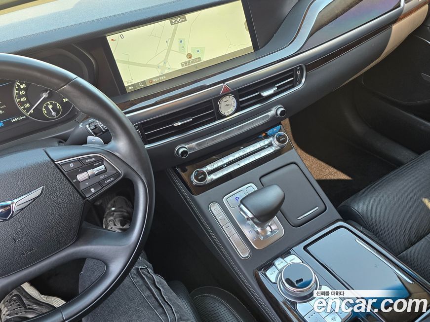 Genesis G90 2019