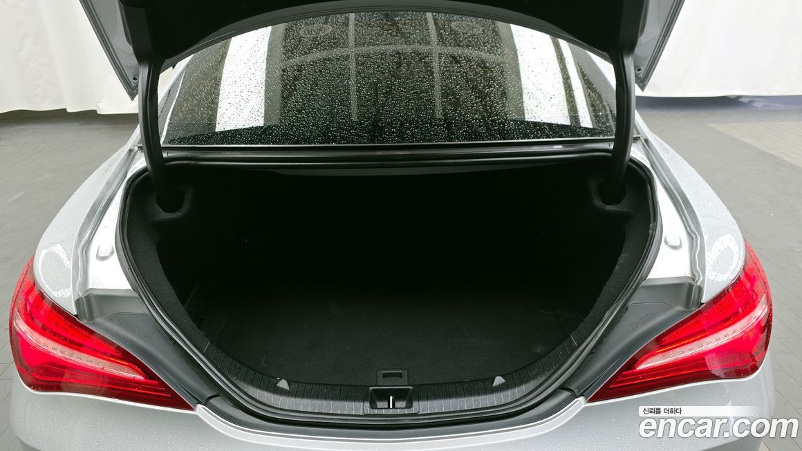 Mercedes-Benz CLA-Class 2018