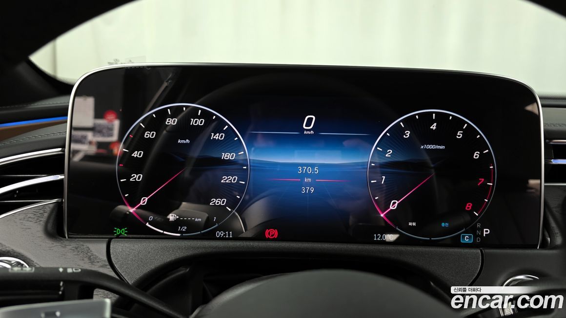 Mercedes-Benz E-Class 2026