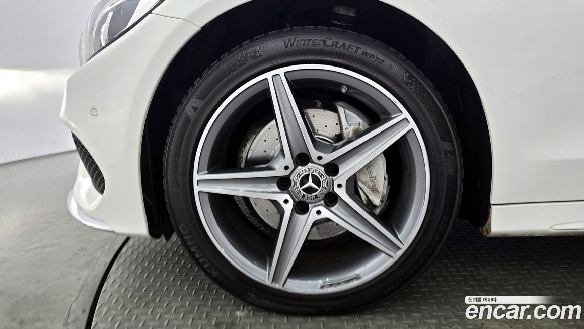 Mercedes-Benz C-Class 2018