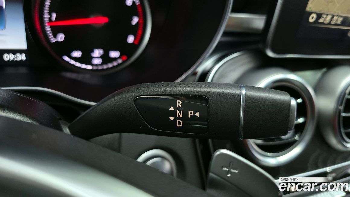 Mercedes-Benz C-Class 2018