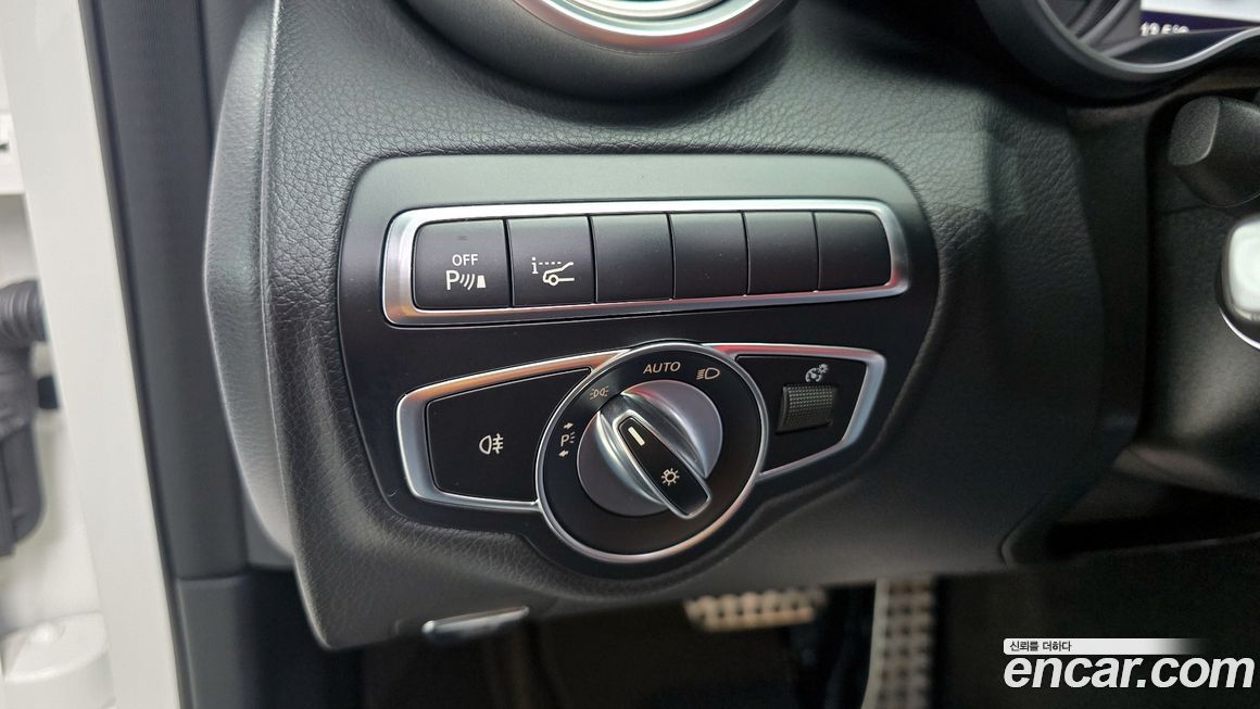 Mercedes-Benz C-Class 2018
